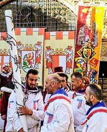 La contrada di San Giusto si  aggiudicata il Palio del Cero 2019